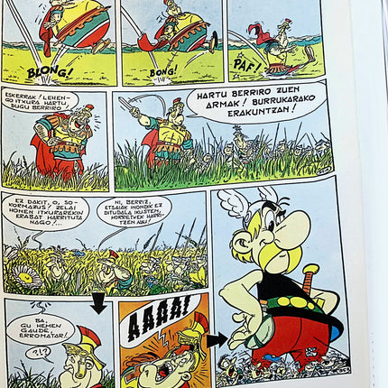 Asterix Zanga Handia - édition originale - Goscinny, Uderzo - livre en Basque