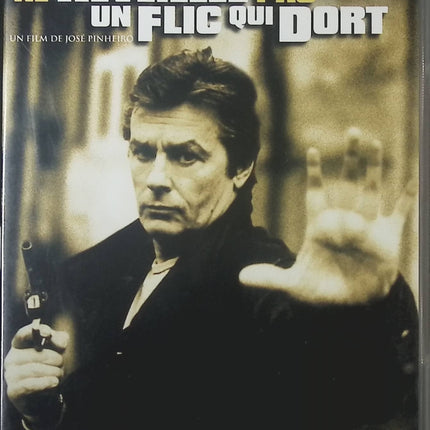 Ne réveillez pas un flic qui dort – DVD Polar avec Alain Delon et Michel Serrault - DVD