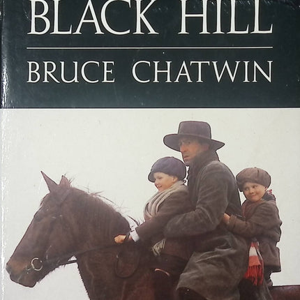 On the Black Hill Bruce Chatwin roman contemporain famille et vie rurale - Livre en Anglais