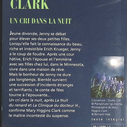 A Cry in the Night - Mary Higgins Clark - book