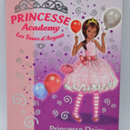 Princesse Daisy et le carrousel fabuleux - Princesse Academy - Vivian French - Bibliothèque rose - 2007 - livre