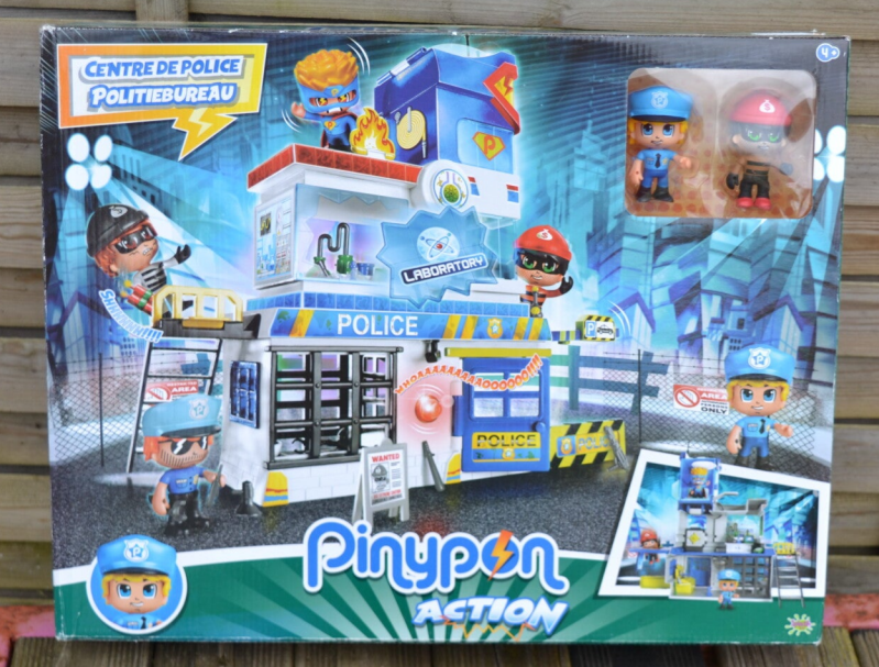 Robotics Pinypon Action Police Center - board game