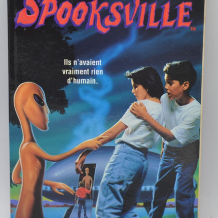 Les Kidnappeurs de l'espace - Spooksville - Christopher Pike - 1997 - livre