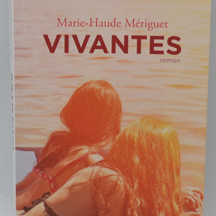 Alive - Marie-Haude Mériguet - 2022 - book