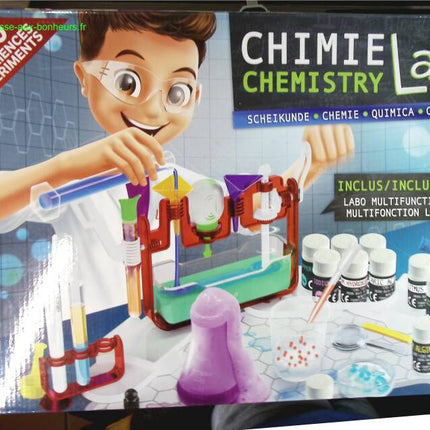Chemistry Lab 200 experiments – Buki - board game