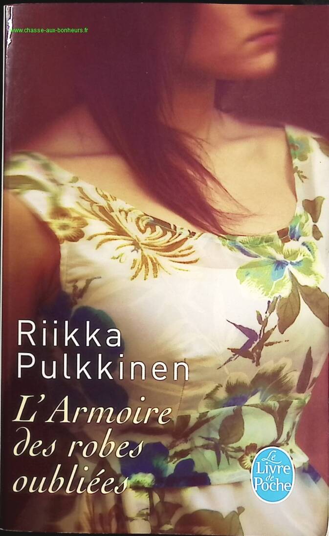 The Wardrobe of Forgotten Dresses - Riikka Pulkkinen - Book