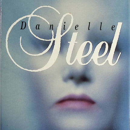 Le fantôme - Danielle Steel - livre