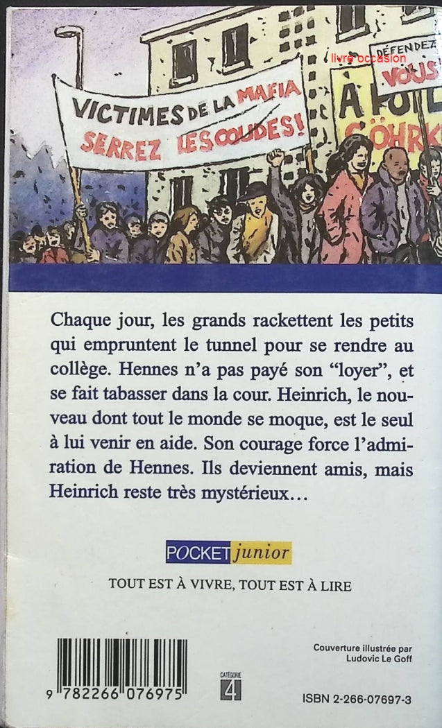 Racket au collège - Jo Pestum - Livre