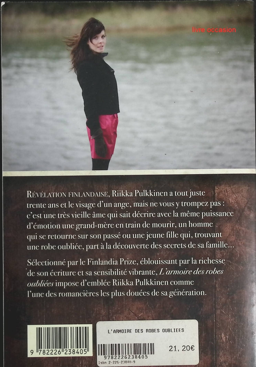L'armoire des robes oubliées - Riikka Pulkkinen - Livre