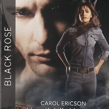 Un indéchiffrable secret - La peur sur ton visage - Carol Ericson - Anna J. Stewart - Black Rose - Romance suspense - Enquête - Mystère - Secret de famille - Identité - Protection - Danger - Menace - Livre