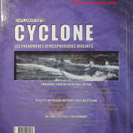Cyclone – Les phénomènes atmosphériques violents – John Farndon – Gallimard Jeunesse – Sciences - Livre