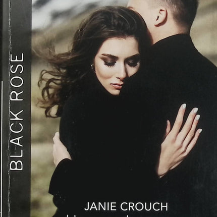 Un aveu dangereux - Retour à Pine Lake - Janie Crouch - Amanda Stevens - Black Rose - Romance suspense - Enquête - Meurtre - Danger - Harcèlement - Secrets - Crime - Protection - Livre
