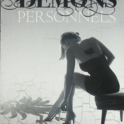 Megan Chase Démons Personnels Tome 1 - Stacia Kane - Roman fantastique sombre - Livre