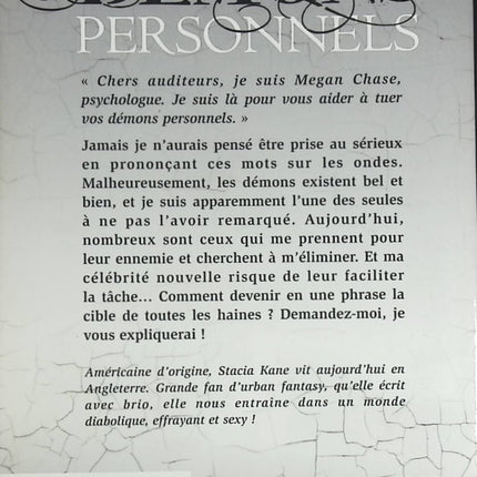 Megan Chase Démons Personnels Tome 1 - Stacia Kane - Roman fantastique sombre - Livre