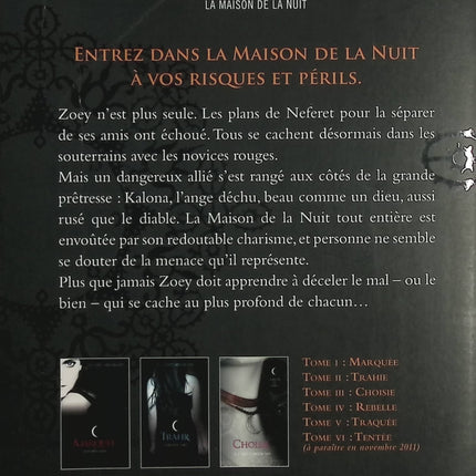 La Maison de la Nuit Tome 5 – Traquée – P.C. Cast & Kristin Cast – Roman fantasy, vampires et aventure fantastique - Livre