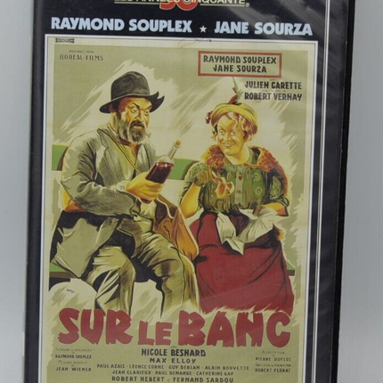 VHS-Videokassette K7 – auf der Raymond Souplex-Werkbank