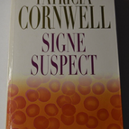 Verdächtiges Zeichen - Patricia Cornwell - Buch