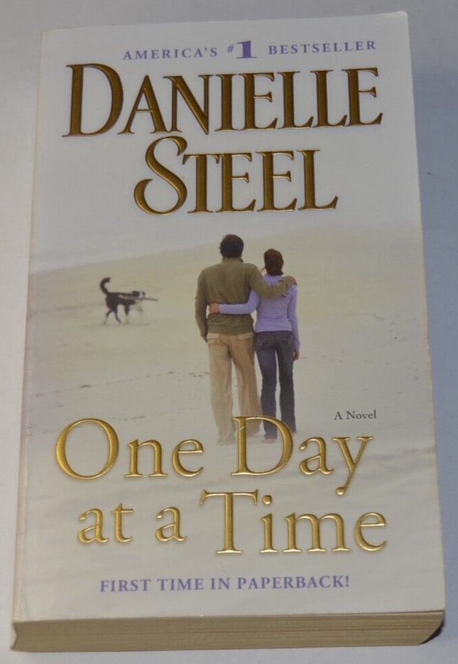 One day at a time - Danielle Steel - anglais - livre