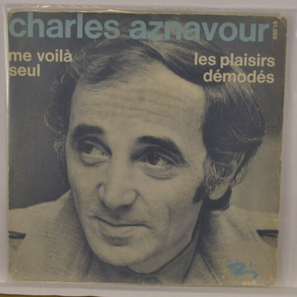 45 U/min Vinyl-Schallplatte - Hier bin ich allein, Charles Aznavour