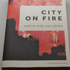 Stadt in Flammen - Garth Risk Hallberg - Buch