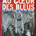 Im Herzen des Blues 48 Tage im Leben der Helden - Buch